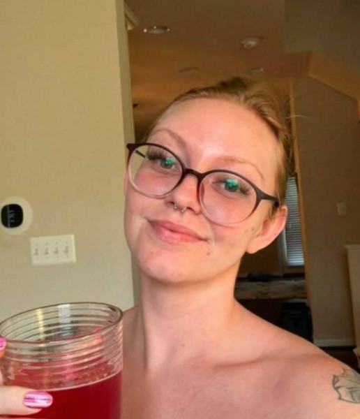 Sharon, 40, Akune