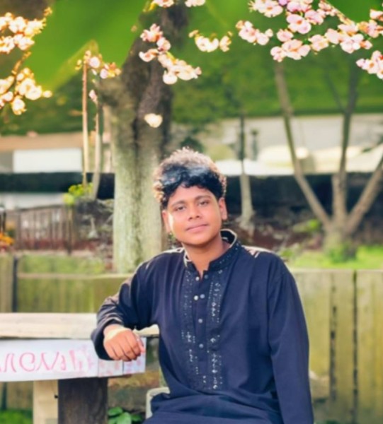 MIRAZ, 19, Kambadru