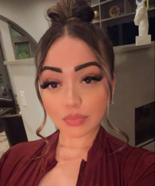 Olivia, 35, Kulti