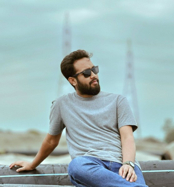 Tanvir, 27, Rodelas