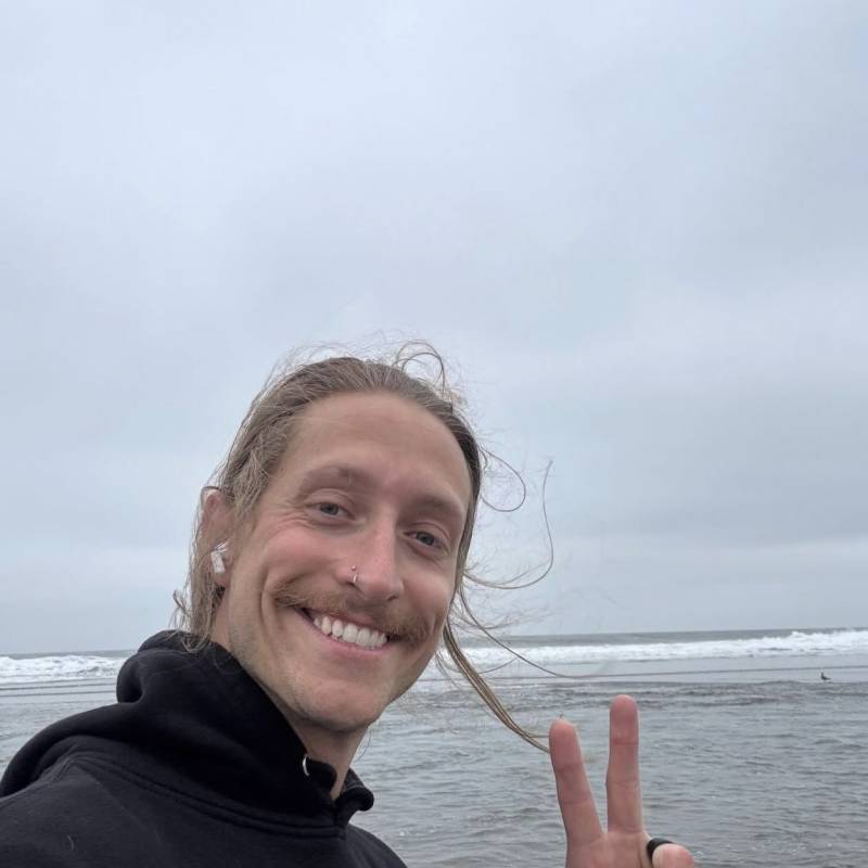 Brian butcher, 32, Laghouat