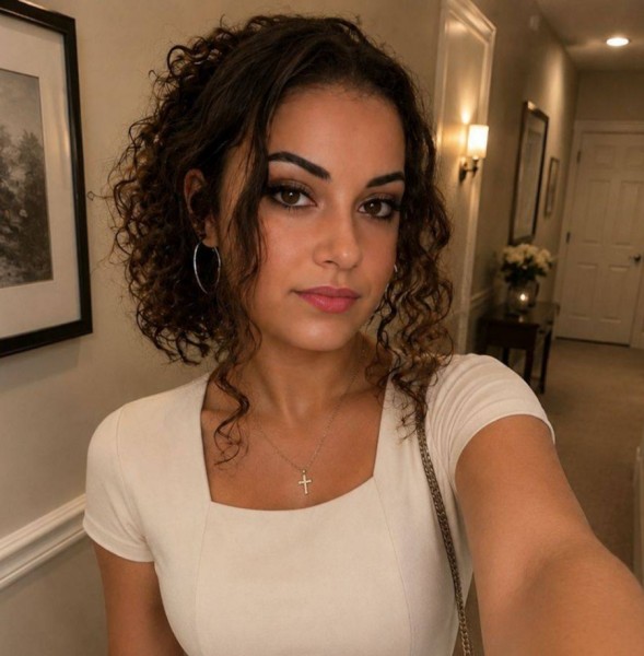 ivy, 34, Micronesia
