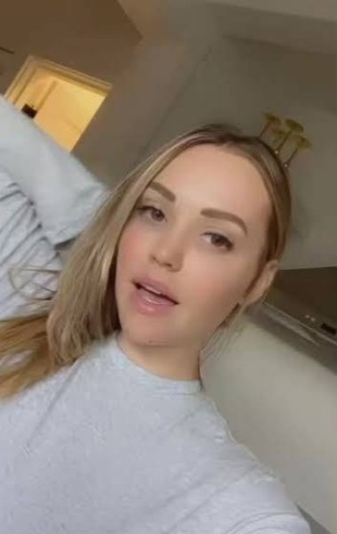 Florence, 25, Plav
