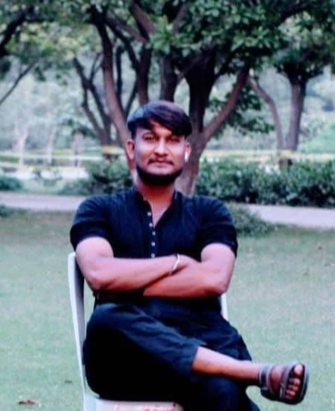 Mohammad Osama Ahmed, 28, Formosa