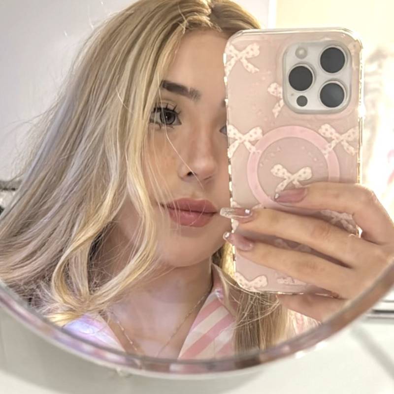 Aurora Bennett, 30, Longtoushan Jiezi