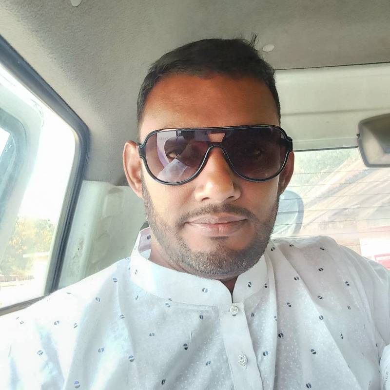 Sani alam, 37, Gabon