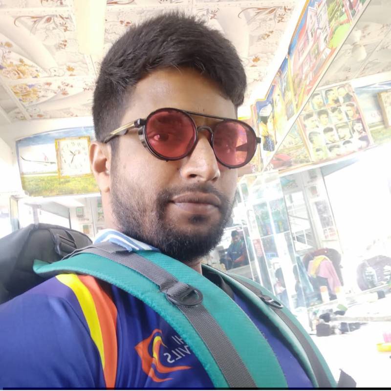 zakie, 35, Saintsauveur