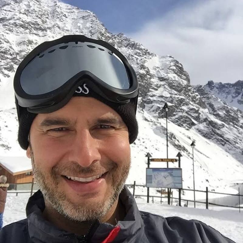 Morgan, 52, Hawaii