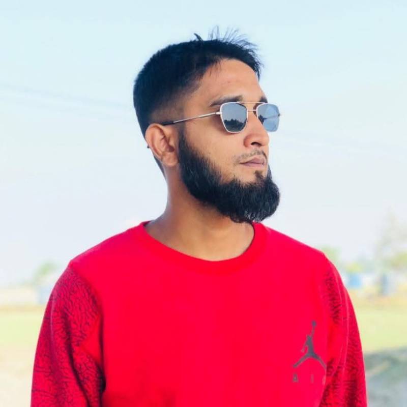Rashed mollah, 30, Ghariyah Al Gharbiyah