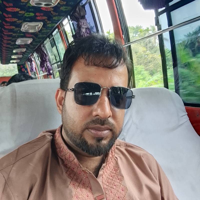 Sumon, 36, Ngozi