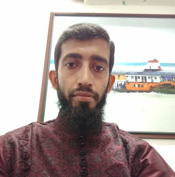 Mehedi, 32, East Highland Park