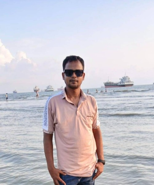 Md Bayzid Mondol, 37, Govindgarh
