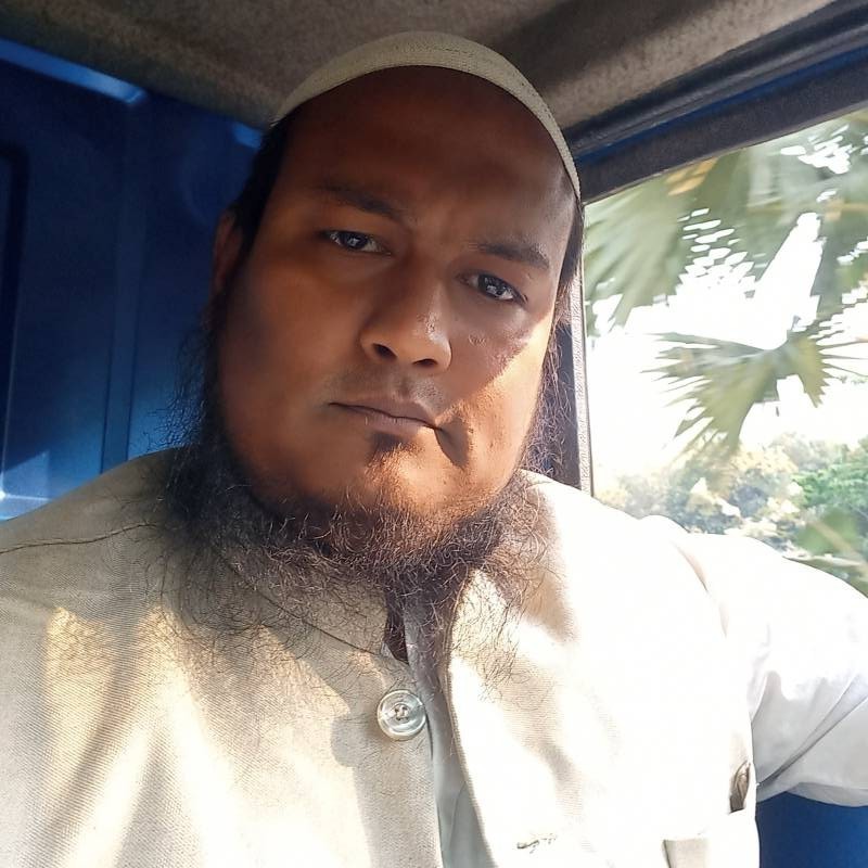 Zaman, 39, Guzhou