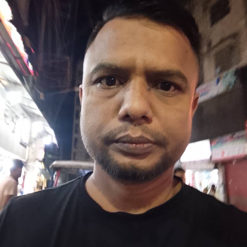RazzAk, 36, Xudat