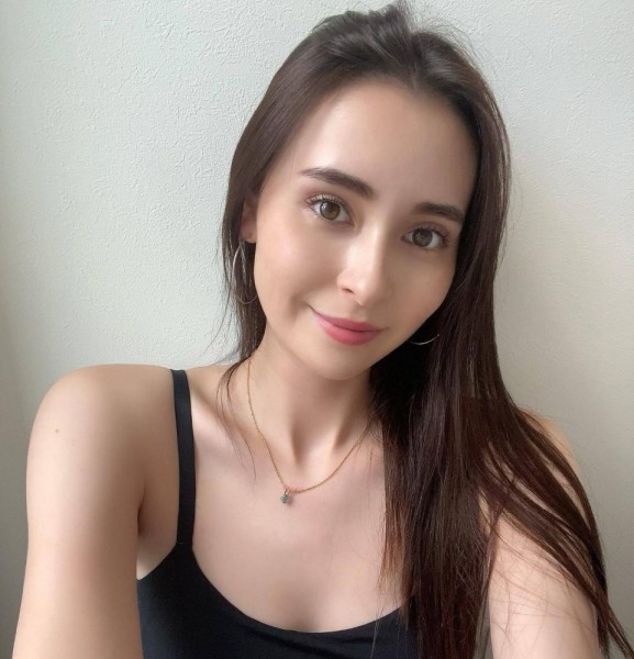Luna, 36, North Ogden