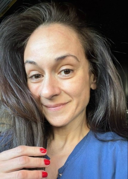 arden, 41, Chicago Ridge