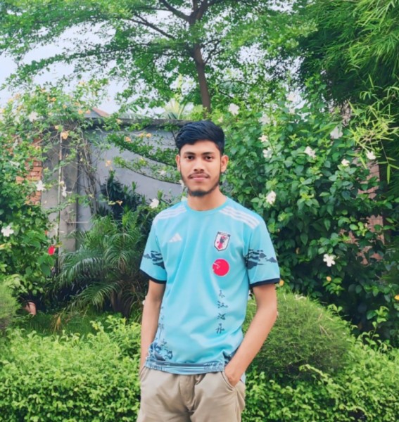 Fahim, 25, Corsham