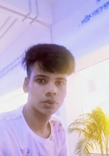 S M AKASH, 23, Benaguacil
