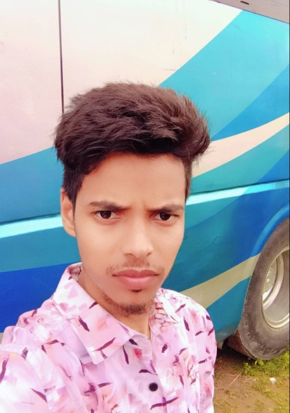 Masud, 21, Salonta