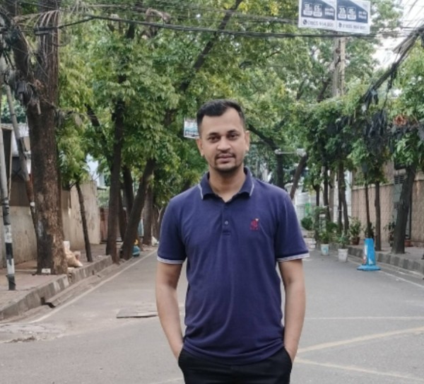 Md khabbab, 32, Capinota
