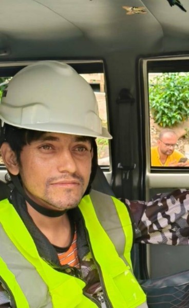 Krishna, 31, Unquillo