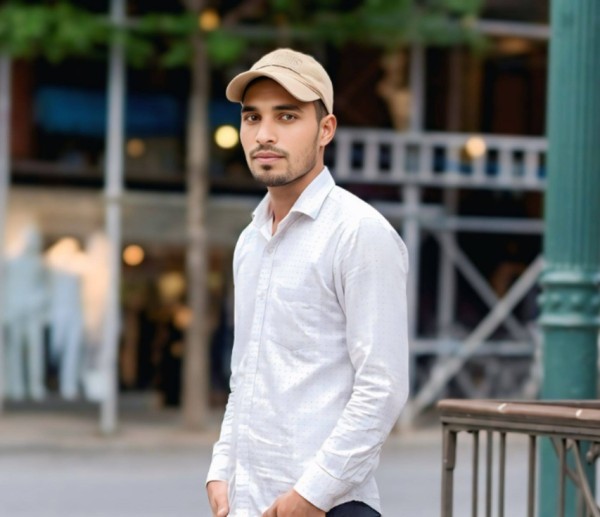 Akramul, 28, Belpasso