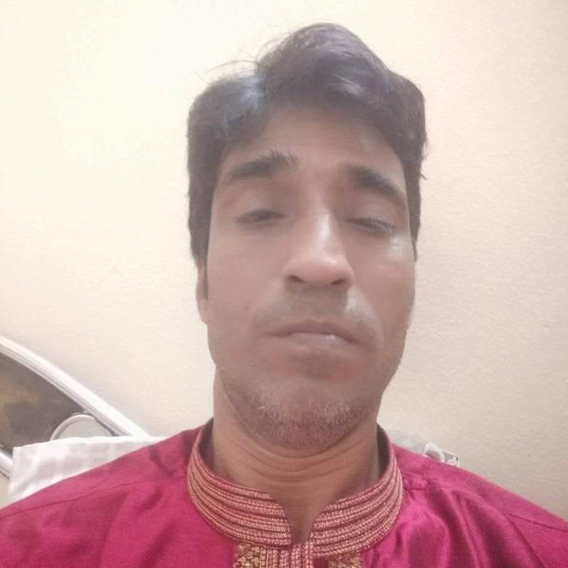 Saifuddin Khan, 41, Aytos