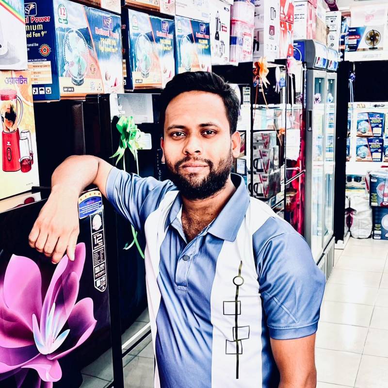 Md Alauddin, 29, Grndola