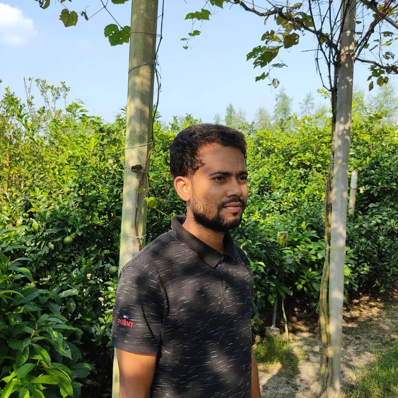 Abdullah, 31, Usia