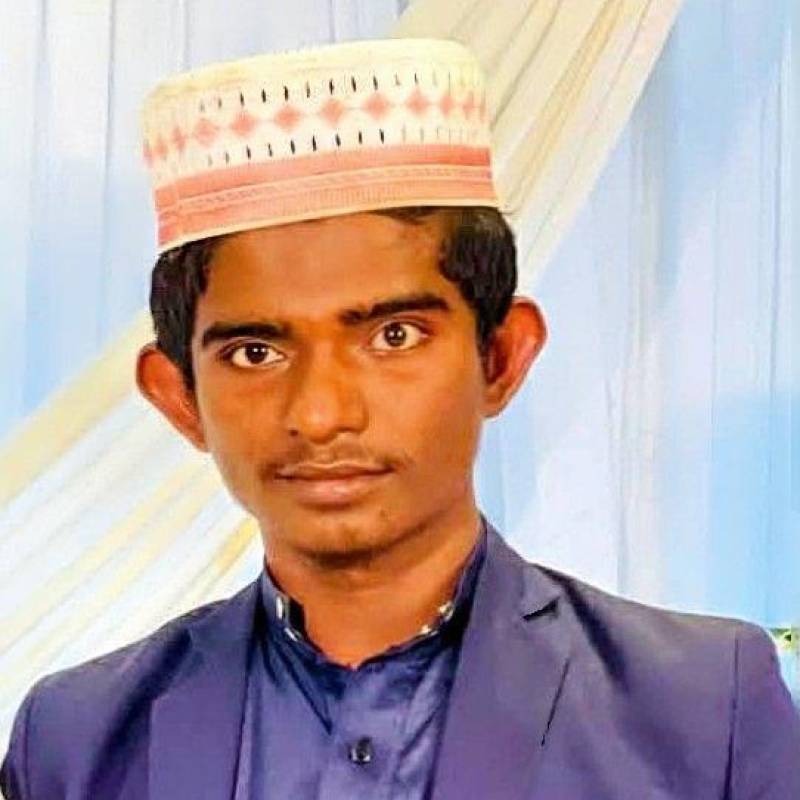 Md Rakib Hussen, 21, Santa Ana De Yacuma