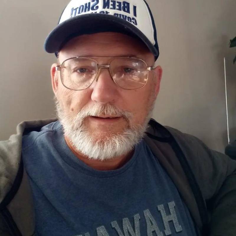 James, 49, Sintamandsberg