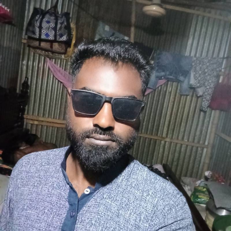 Md Mahabub, 30, Zalantun