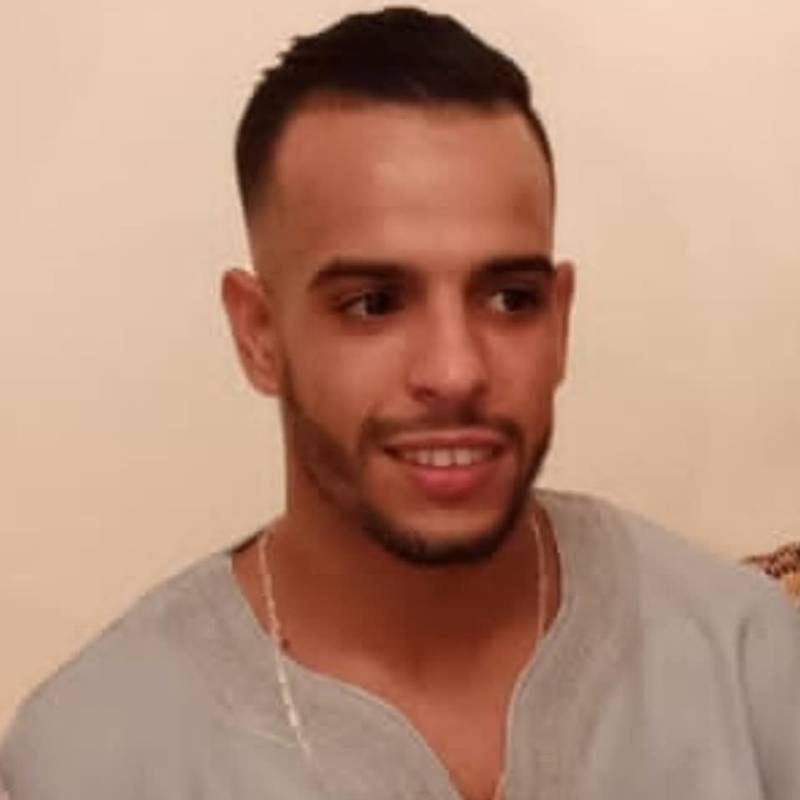 Driss, 36, Embalse