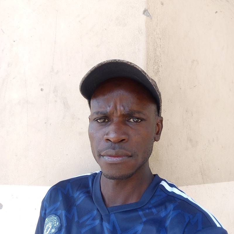 Ezekiel, 35, Duval