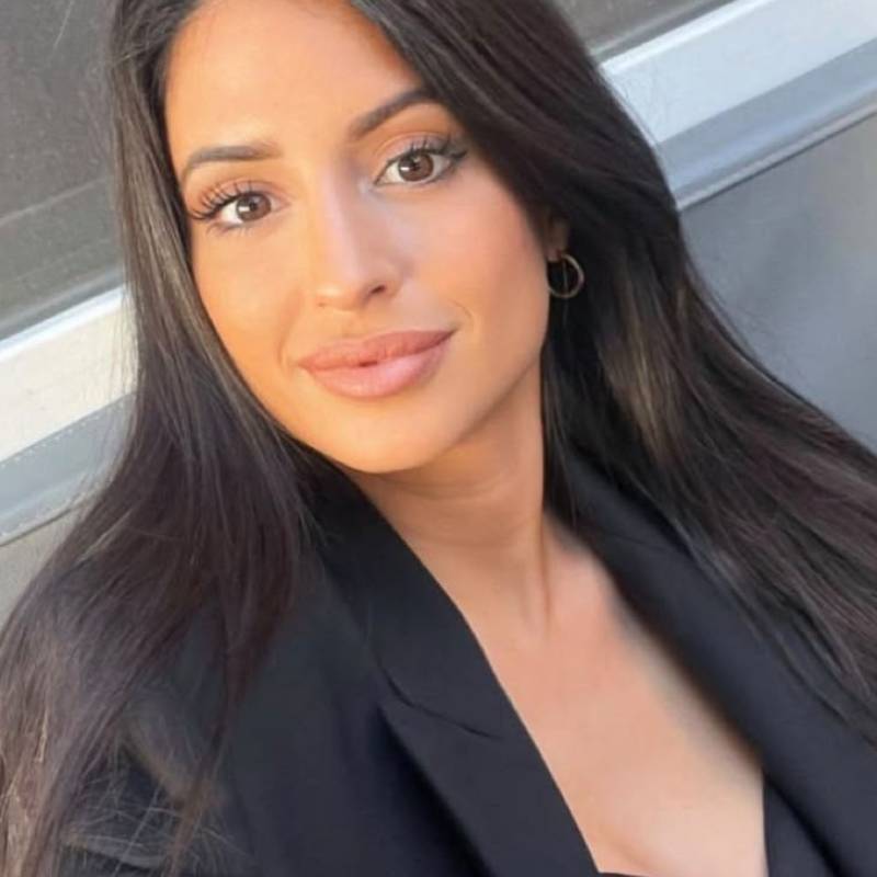 Marcy, 39, Spain