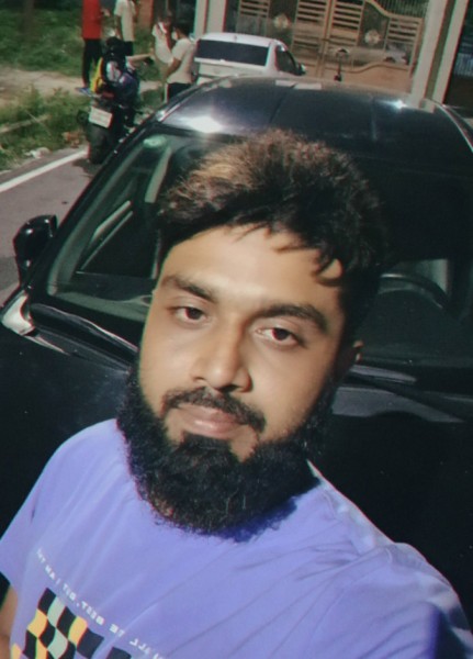 Mahadi, 35, Exeter England