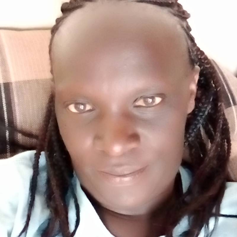 https://datemefree.org dating Julie in Kenya