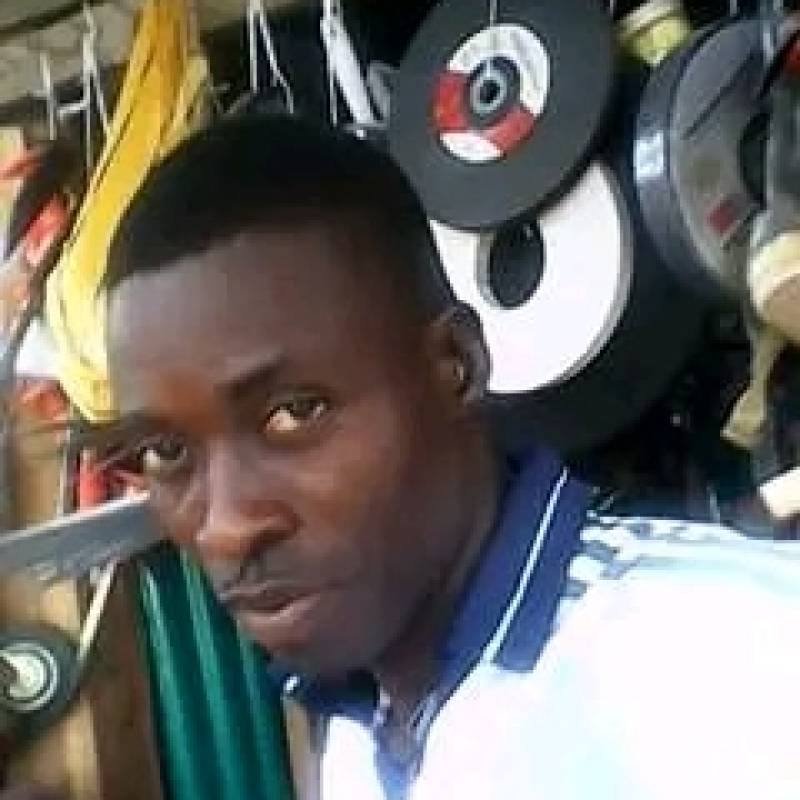 Ademola37 dating
