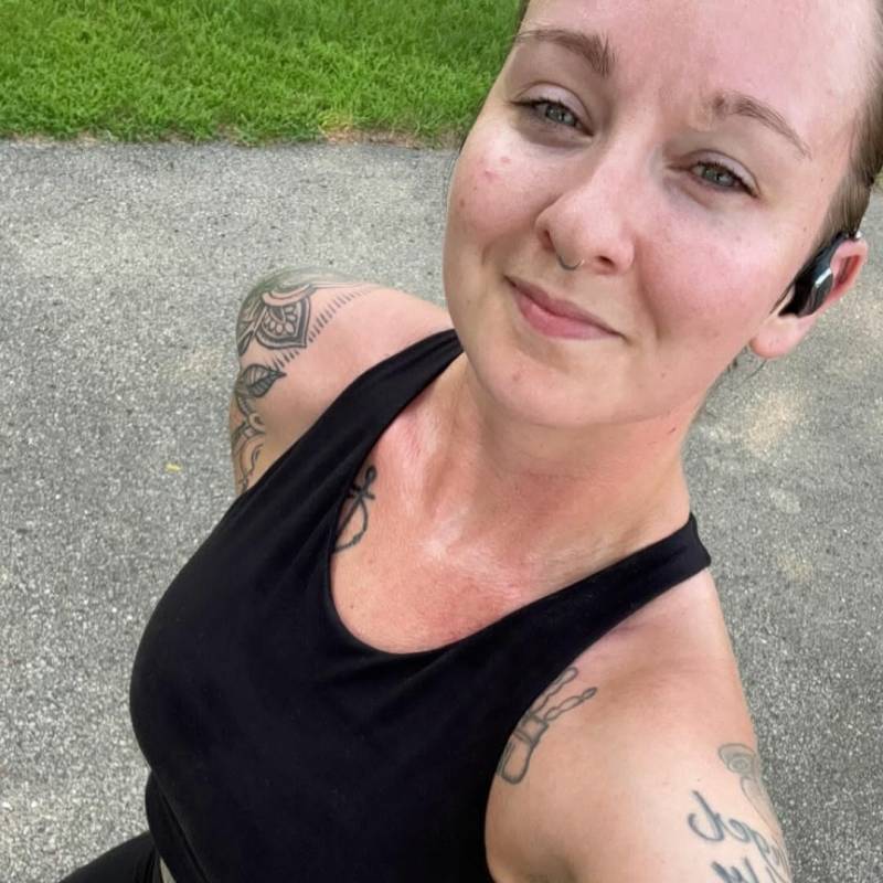 https://datemefree.org dating Naomi in United Kingdom