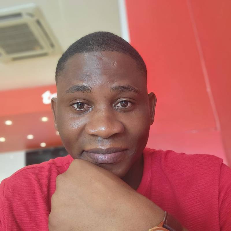 https://datemefree.org dating Alberto in Angola