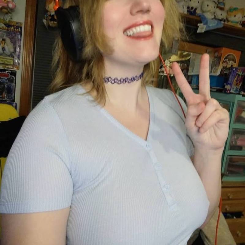 charlotteluna1920 dating