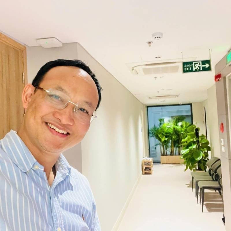 ZhangWei72526 dating