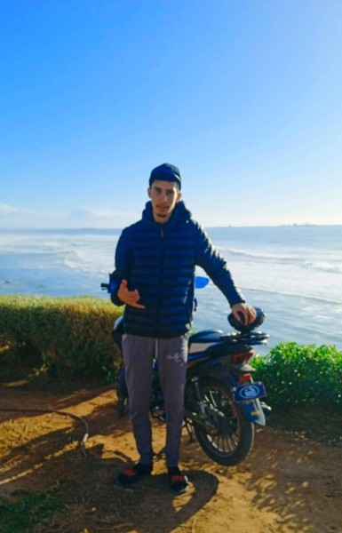 Houssaine24738 dating