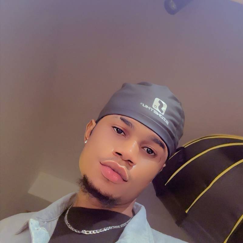 KELVIN34830 dating