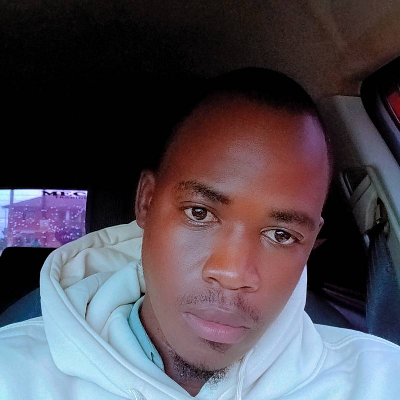 Lucas25673394 dating