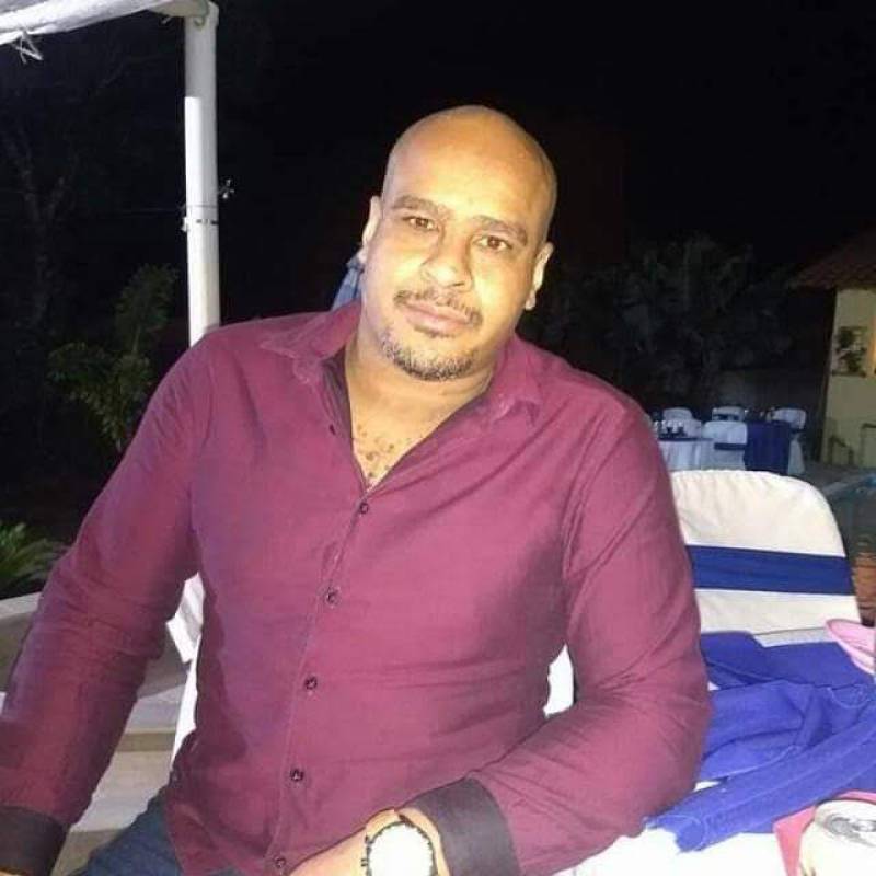 Marcos48590 dating